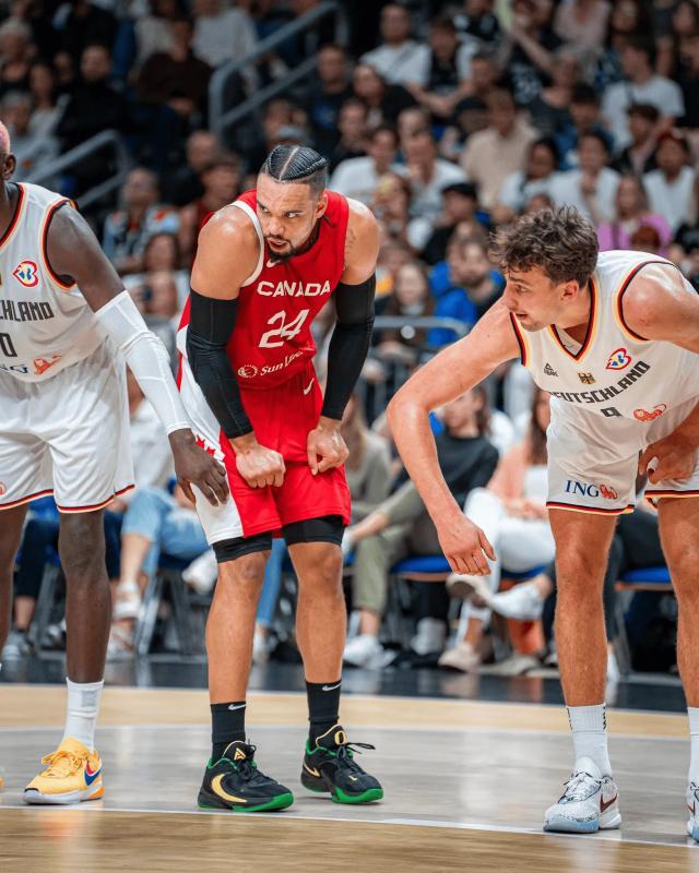 星空体育官网-水土不服！半数NBA球星建队的加拿大男篮是纸老虎？