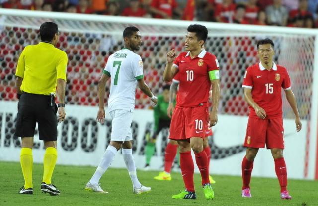 星空体育官网-半个亚洲关心国足①沙特视角: 开香槟还是下死手？